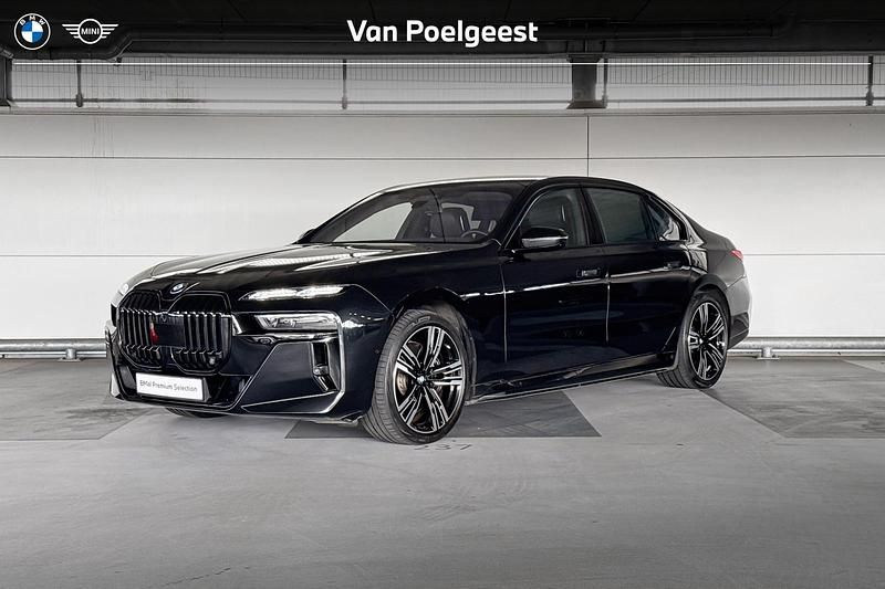 Zwart Gebruikt 2023 BMW i7 Comfort Edition Sedan | € 88.900 - Afbeelding 1/4