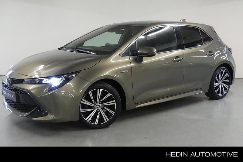Groen Gebruikt 2021 Toyota Corolla Business Edition Hatchback | € 25.950 (Eerlijke prijs) - Afbeelding 1/4