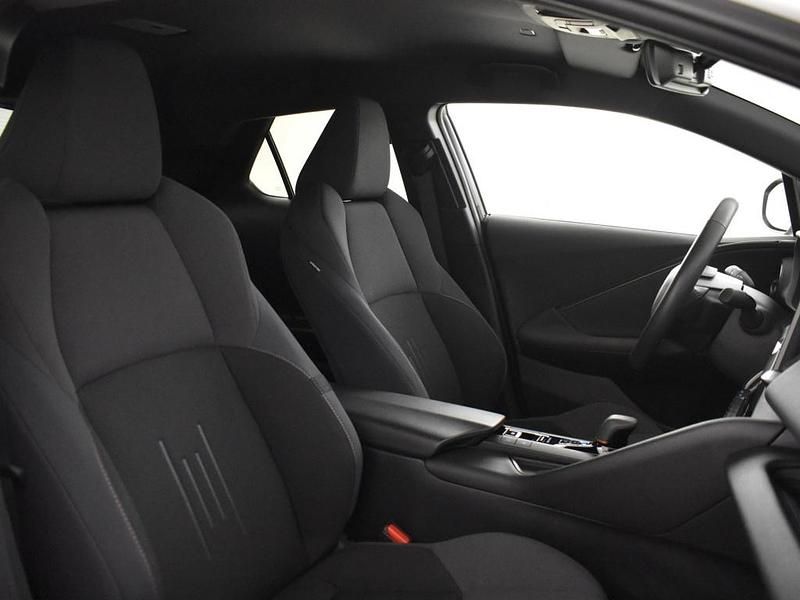 Occasion Toyota C-HR Style 140 PK (102 kW) 2024 Wit SUV