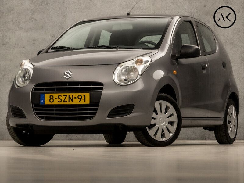 Grijs Gebruikt 2014 Suzuki Alto Comfort Hatchback | € 3.945 (Eerlijke prijs) - Afbeelding 1/4