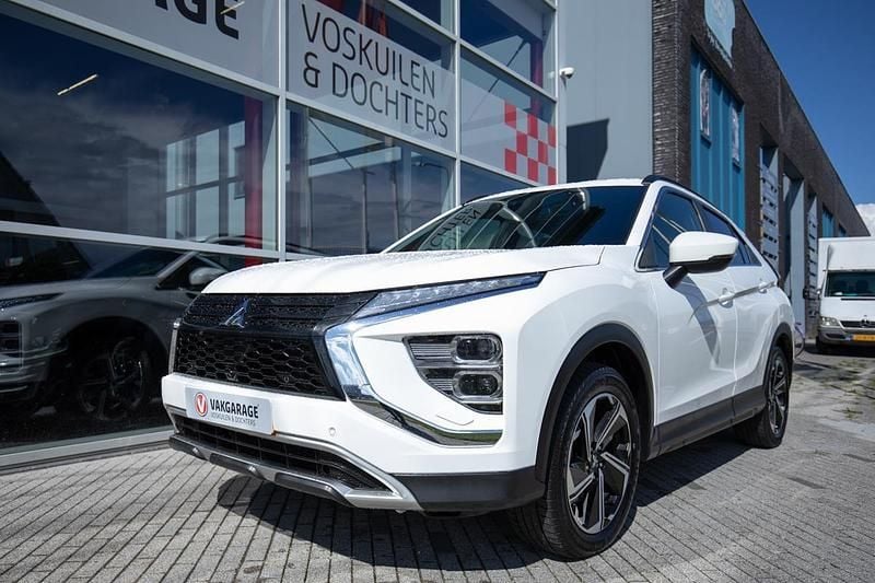 Wit Gebruikt 2022 Mitsubishi Eclipse Cross SUV | € 22.950 (Goede deal) - Afbeelding 1/4