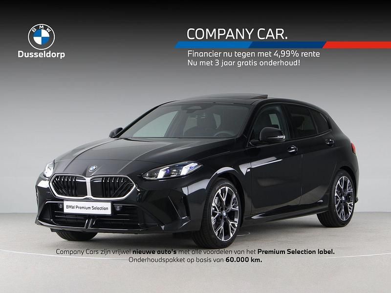 Zwart, metallic lak Gebruikt 2025 BMW 120 Comfort Edition Hatchback | € 39.900 - Afbeelding 1/4