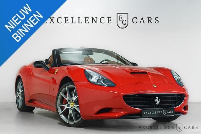 Rood Occasion 2010 Ferrari California Cabriolet | € 99.500 - Afbeelding 1/4