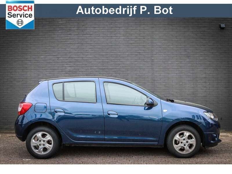 Blauw Gebruikt 2016 Dacia Sandero Hatchback | € 9.950 (Eerlijke prijs) - Afbeelding 1/3
