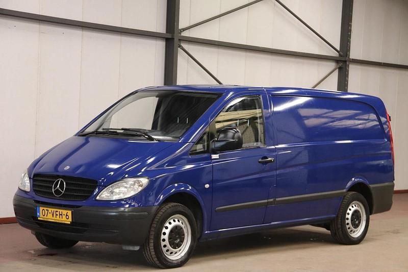 Blauw Gebruikt 2007 Mercedes 320 | € 4.900 (Eerlijke prijs) - Afbeelding 1/4