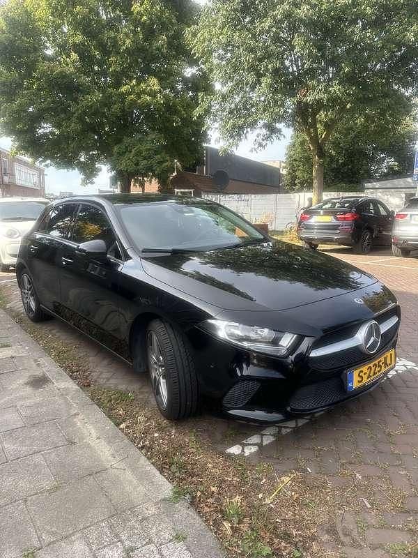 Occasion Mercedes A180 Business 116 PK (85 kW) 2020 Zwart Stationwagen