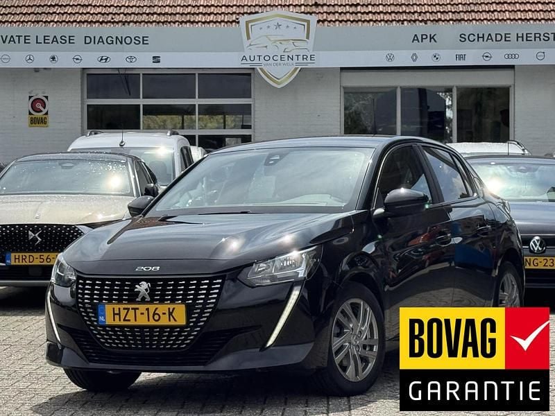 Zwart Gebruikt 2020 Peugeot 208 Allure Hatchback | € 13.450 (Eerlijke prijs) - Afbeelding 1/4
