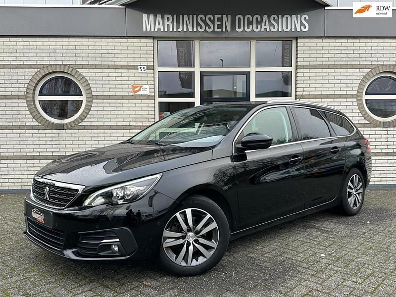 Zwart Occasion 2020 Peugeot 308 Allure Stationwagen | € 10.950 (Eerlijke prijs) - Afbeelding 1/4