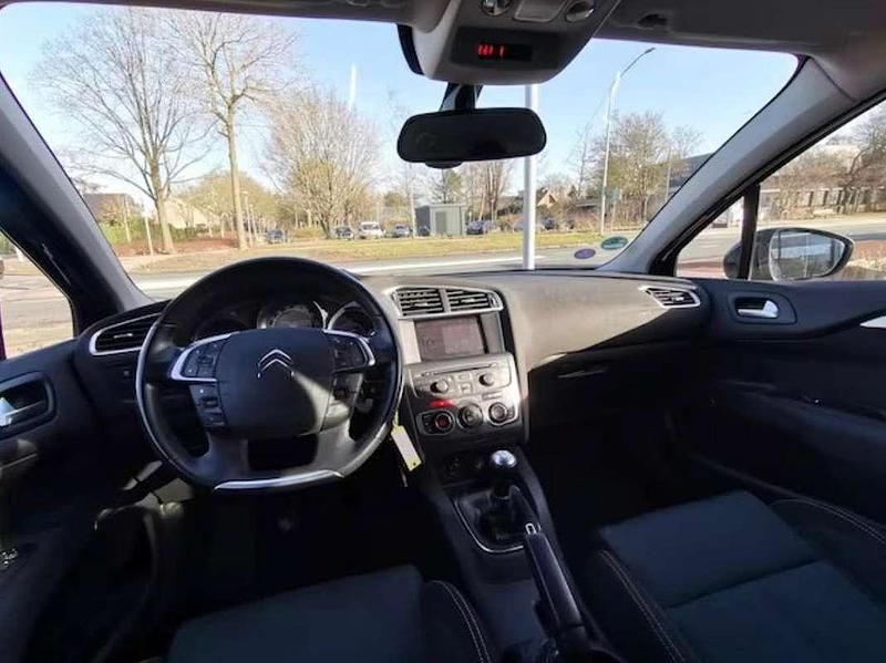 Occasion Citroën C4 Attraction 95 PK (69 kW) 2012 Zwart Hatchback