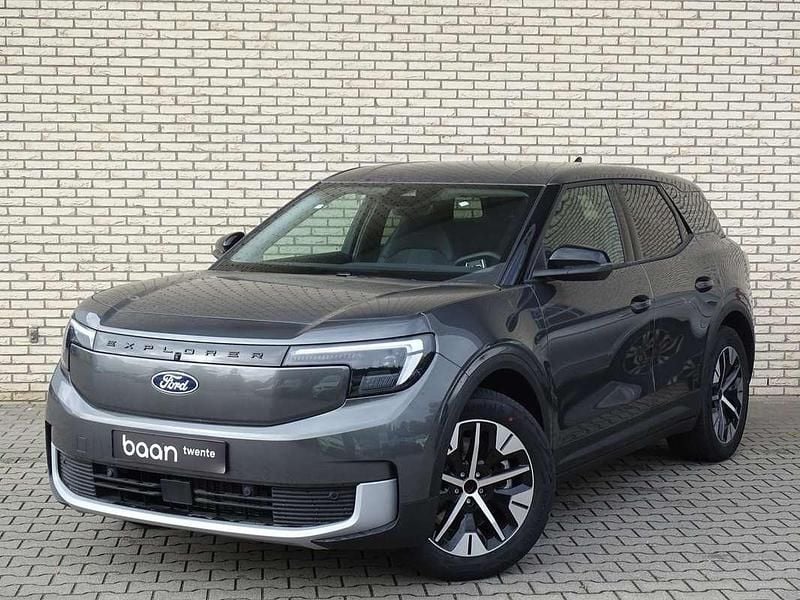 Grijs Nieuw 2025 Ford Explorer Extended Range SUV | € 42.750 (Super prijs) - Afbeelding 1/4