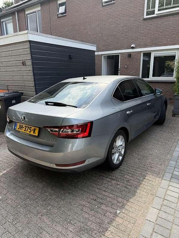 Afbeelding 2/4