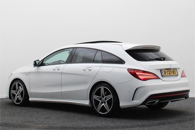 Occasion Mercedes CLA250 Shooting Brake Prestige 218 PK (160 kW) 2018 Wit Stationwagen