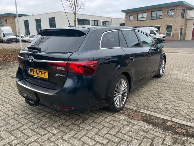 Occasion Toyota Avensis Business Edition 143 PK (105 kW) 2016 Grijs Stationwagen