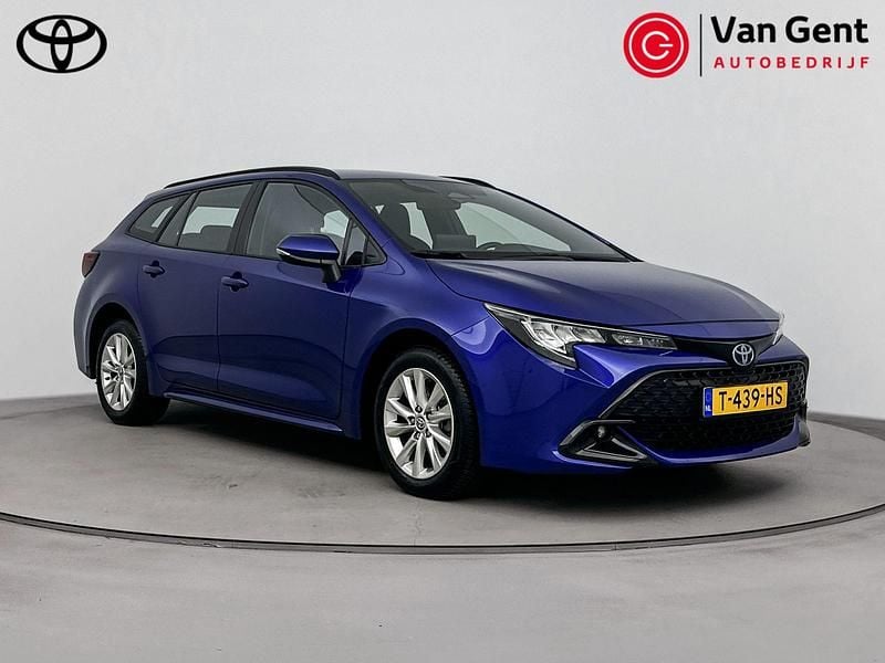 Blauw Gebruikt 2023 Toyota Corolla Active Stationwagen | € 26.999 (Eerlijke prijs) - Afbeelding 1/4