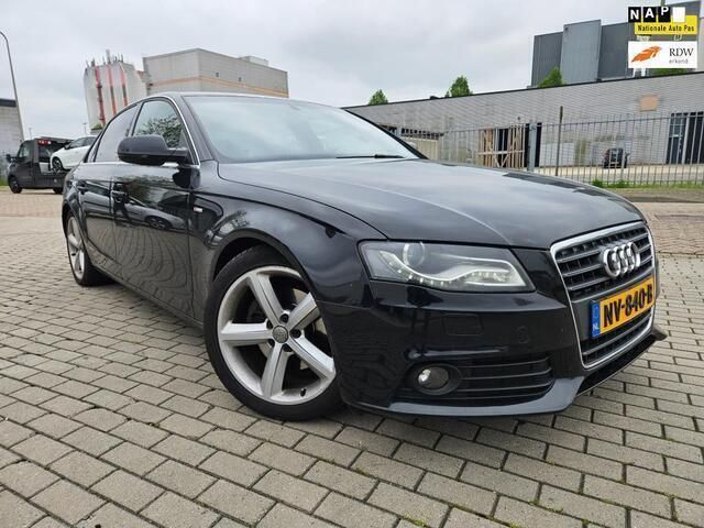 Zwart Gebruikt 2009 Audi A4 S-Line Sedan | € 2.995 (Super prijs) - Afbeelding 1/4