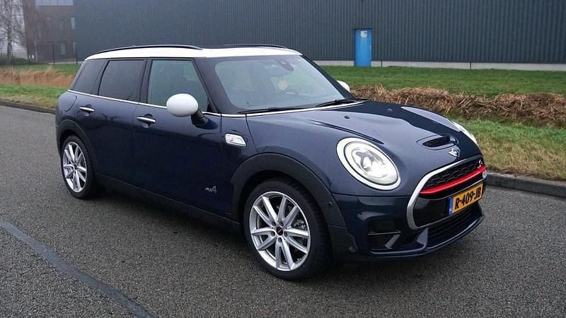 Blauw (metallic) Occasion 2016 Mini Cooper Clubman Stationwagen | € 17.000 (Goede deal) - Afbeelding 1/4