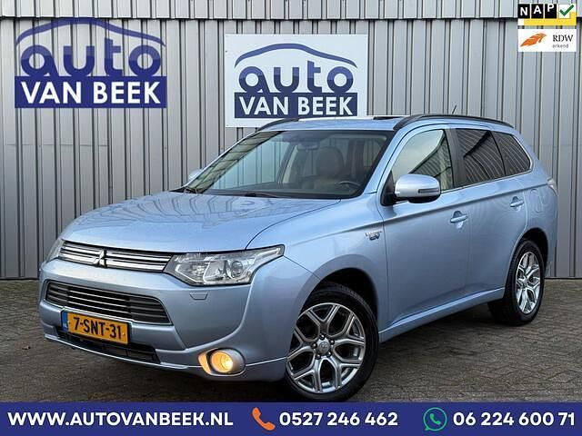 Occasion Mitsubishi Outlander Instyle 121 PK (88 kW) 2013 Blauw SUV
