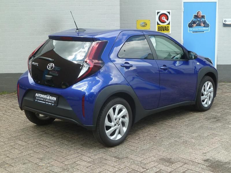 Occasion Toyota Aygo X Active 72 PK (52 kW) 2025 Blauw SUV