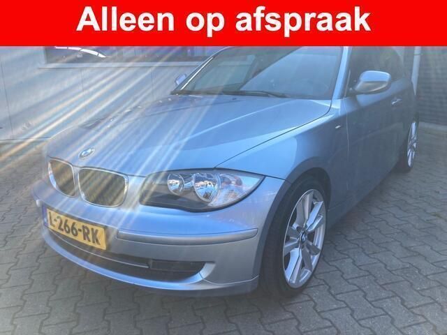 Blauw Gebruikt 2010 BMW 118 Hatchback | € 2.445 (Super prijs) - Afbeelding 1/4
