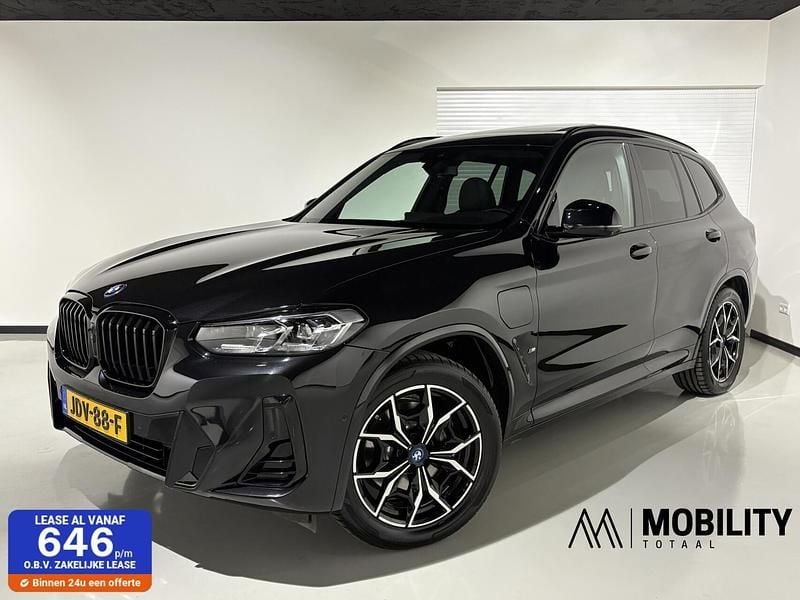 Zwart Gebruikt 2023 BMW X3 Executive SUV | € 48.800 (Goede deal) - Afbeelding 1/4