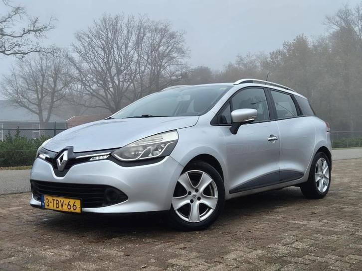 Gebruikt 2014 Renault Clio IV Expression Stationwagen | € 3.499 (Eerlijke prijs) - Afbeelding 1/4