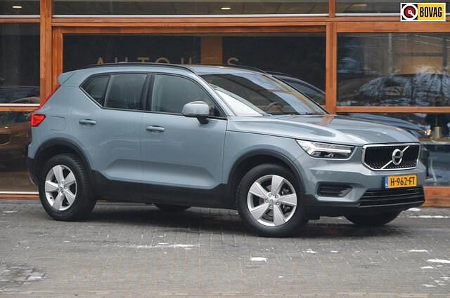 Grijs Occasion 2019 Volvo XC40 SUV | € 28.950 (Goede deal) - Afbeelding 1/4