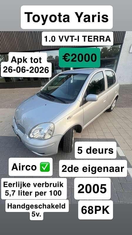 Grijs Occasion 2005 Toyota Yaris Terra Hatchback | € 2.000 (Eerlijke prijs) - Afbeelding 1/4