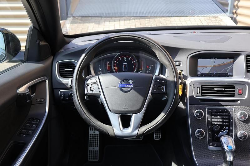 Occasion Volvo S60 351 PK (258 kW) 2014 Zwart Sedan