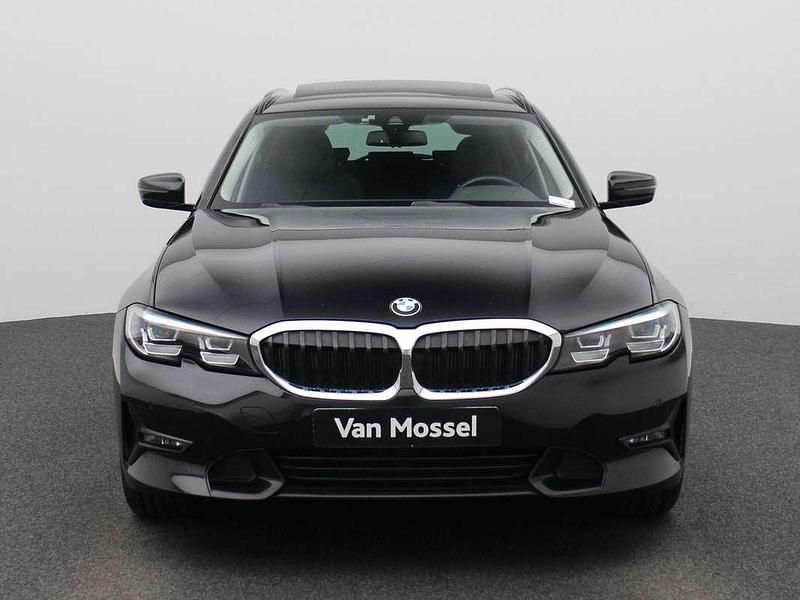 Occasion BMW 330e Comfort Edition 292 PK (214 kW) 2021 Zwart (metallic) Stationwagen