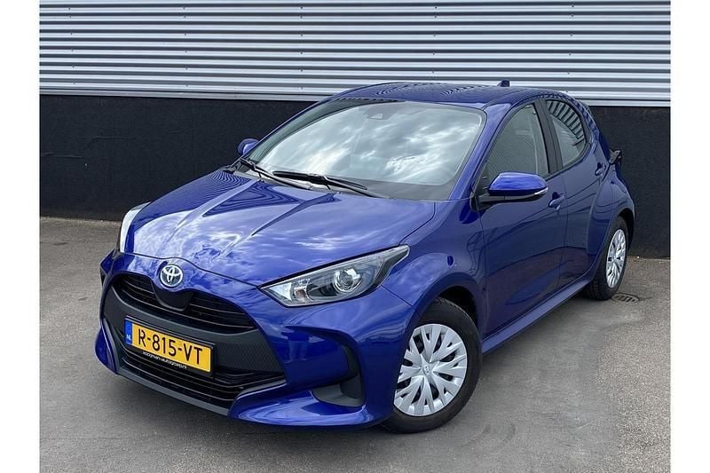 Gebruikt 2022 Toyota Yaris Hybrid Active | € 22.249 (Super prijs) - Afbeelding 1/1