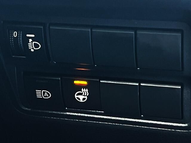 Occasion Toyota Yaris Executive 93 PK (68 kW) 2022 Blauw Hatchback