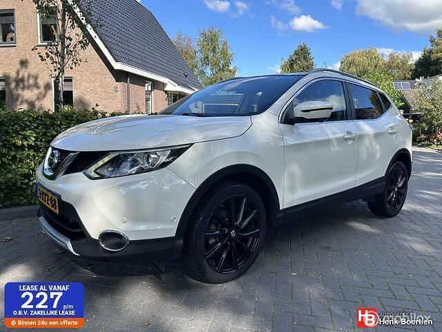 Wit Gebruikt 2015 Nissan Qashqai Tekna SUV | € 13.999 (Eerlijke prijs) - Afbeelding 1/4