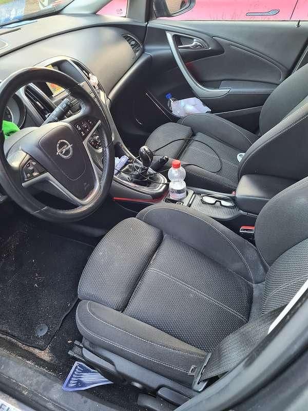 Occasion Opel Astra Cosmo 101 PK (74 kW) 2011 Grijs Stationwagen