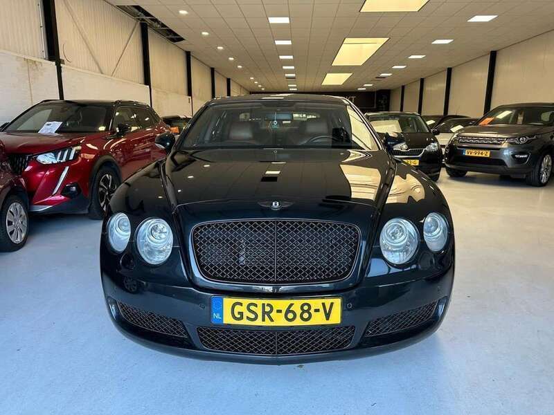 Zwart Gebruikt 2006 Bentley Continental Flying Spur Sedan | € 28.950 - Afbeelding 1/4