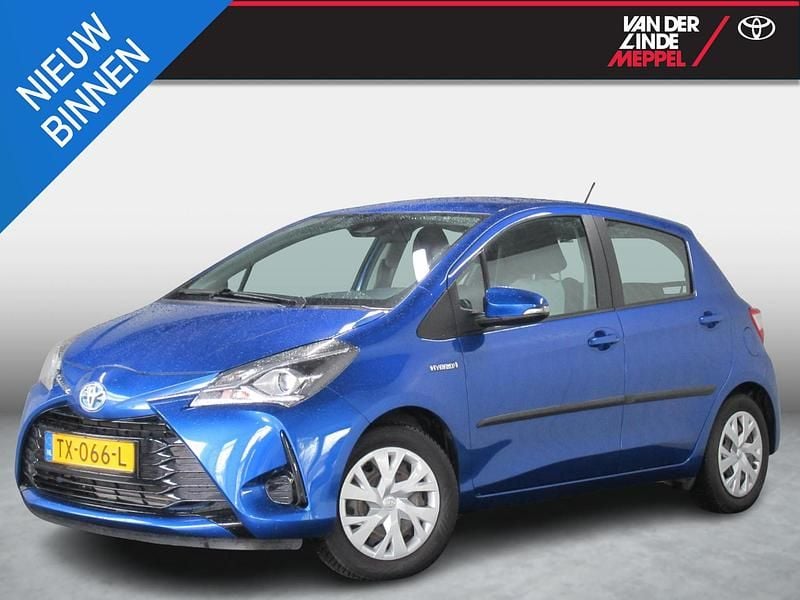 Blauw Gebruikt 2018 Toyota Yaris Hybrid Active Hatchback | € 15.950 (Eerlijke prijs) - Afbeelding 1/4