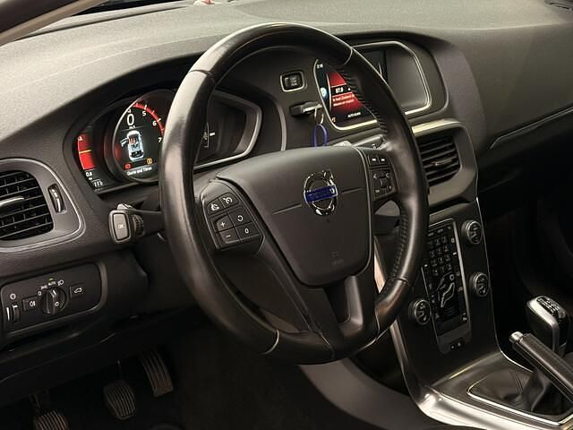 Occasion Volvo V40 Kinetic 154 PK (113 kW) 2016 Hatchback Hatchback