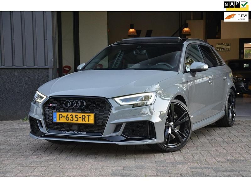 Grijs Occasion 2019 Audi RS3 Sedan | € 37.499 (Goede deal) - Afbeelding 1/4