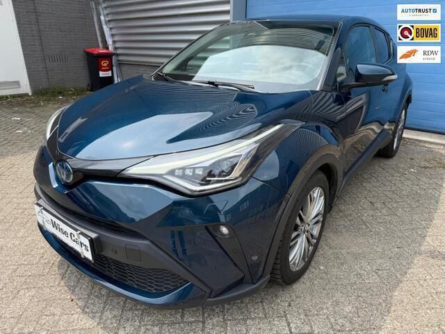 Blauw Gebruikt 2023 Toyota C-HR Executive SUV | € 24.500 - Afbeelding 1/4