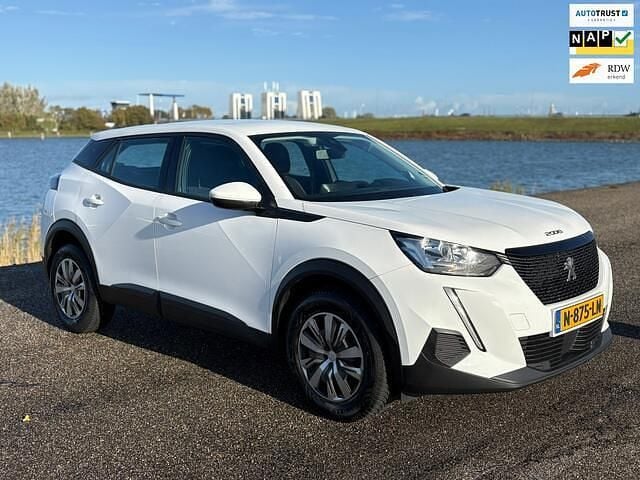 Wit Gebruikt 2021 Peugeot 2008 Active SUV | € 12.344 (Super prijs) - Afbeelding 1/4