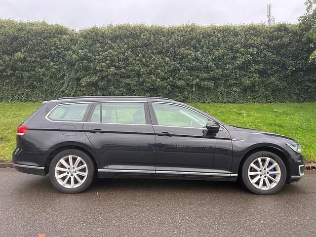Occasion VW Passat Highline 156 PK (114 kW) 2015 Zwart Stationwagen