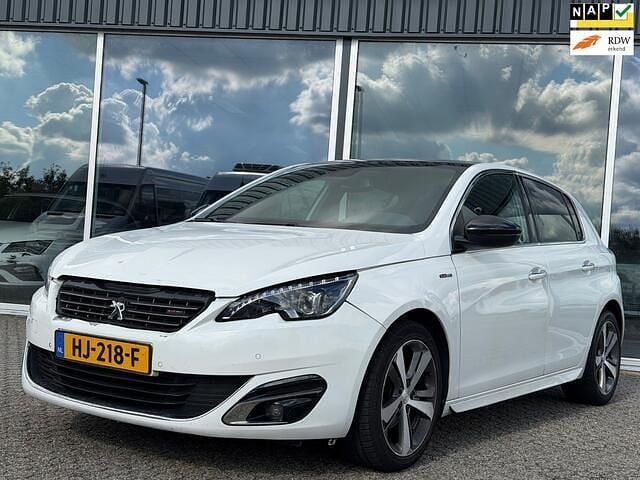 Wit Gebruikt 2015 Peugeot 308 GT-line Hatchback | € 4.950 (Goede deal) - Afbeelding 1/4