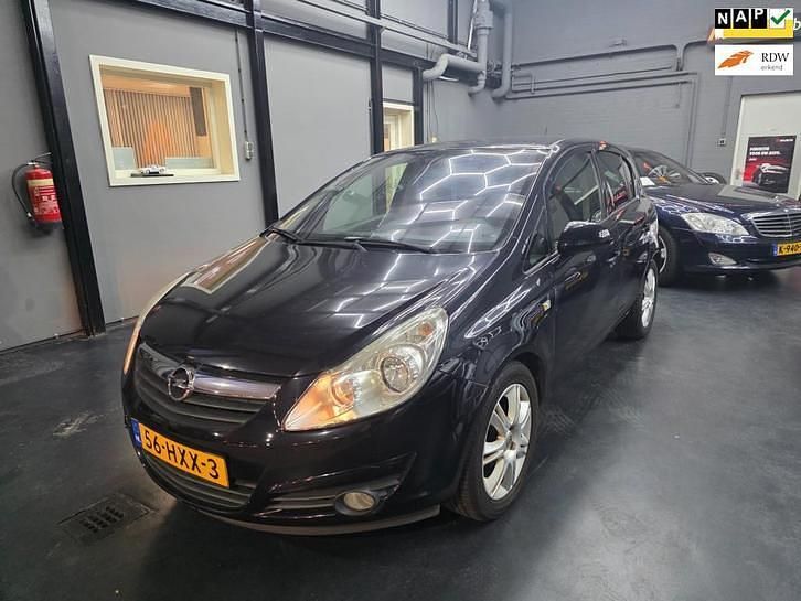 Occasion 2009 Opel Corsa Cosmo | € 2.899 (Eerlijke prijs) - Afbeelding 1/4
