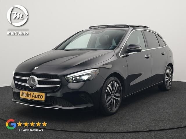 Zwart Gebruikt 2020 Mercedes B250 Progressive MPV | € 26.730 (Eerlijke prijs) - Afbeelding 1/4