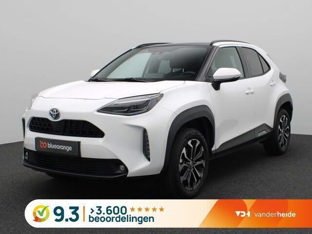 Wit Gebruikt 2024 Toyota Yaris Cross SUV | € 30.000 (Eerlijke prijs) - Afbeelding 1/3