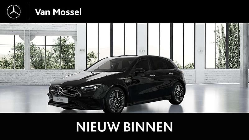 Zwart Nieuw 2025 Mercedes A250 Business Hatchback | € 49.132 - Afbeelding 1/4