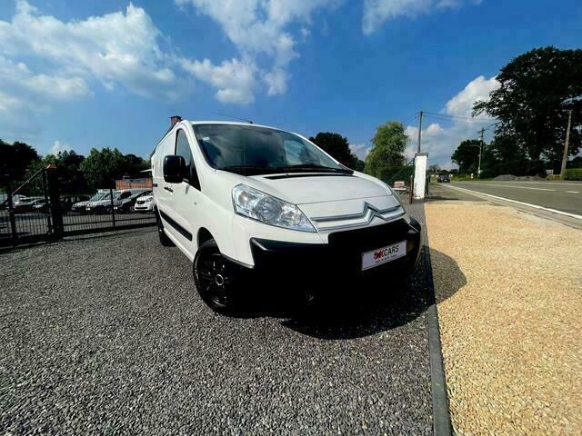 Wit Gebruikt 2011 Citroën Jumpy MPV | € 7.450 - Afbeelding 1/4