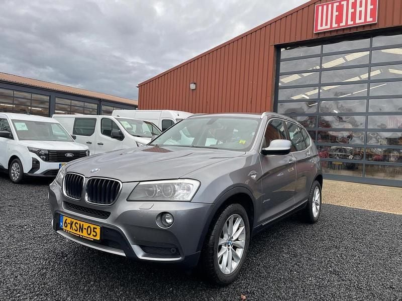 Grijs Occasion 2013 BMW X3 Executive SUV | € 15.950 (Eerlijke prijs) - Afbeelding 1/4
