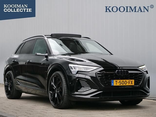Zwart Gebruikt 2023 Audi Q8 e-tron S-Line SUV | € 61.900 (Iets duurder) - Afbeelding 1/4