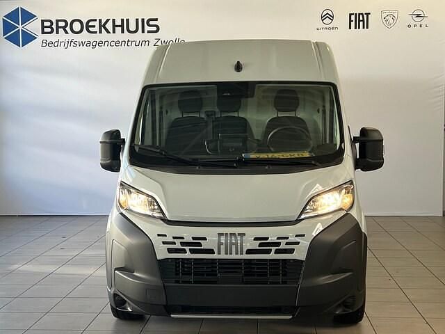 Occasion Fiat Ducato S 140 PK (102 kW) 2024 Grijs Van