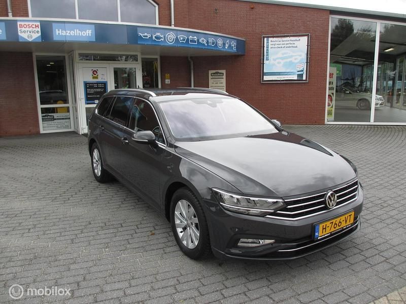 Occasion VW Passat Comfortline 150 PK (110 kW) 2020 Grijs Stationwagen
